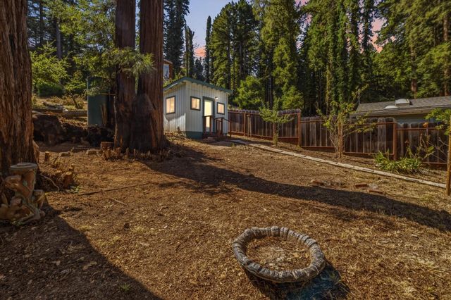 836 Creek Drive, Boulder Creek, CA 95006