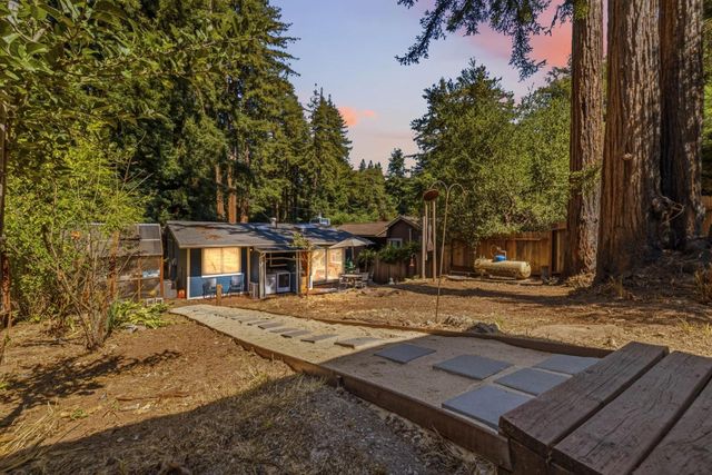 836 Creek Drive, Boulder Creek, CA 95006