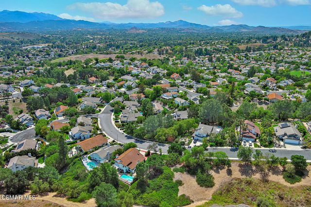 2805 Queens Way, Thousand Oaks, CA 91362