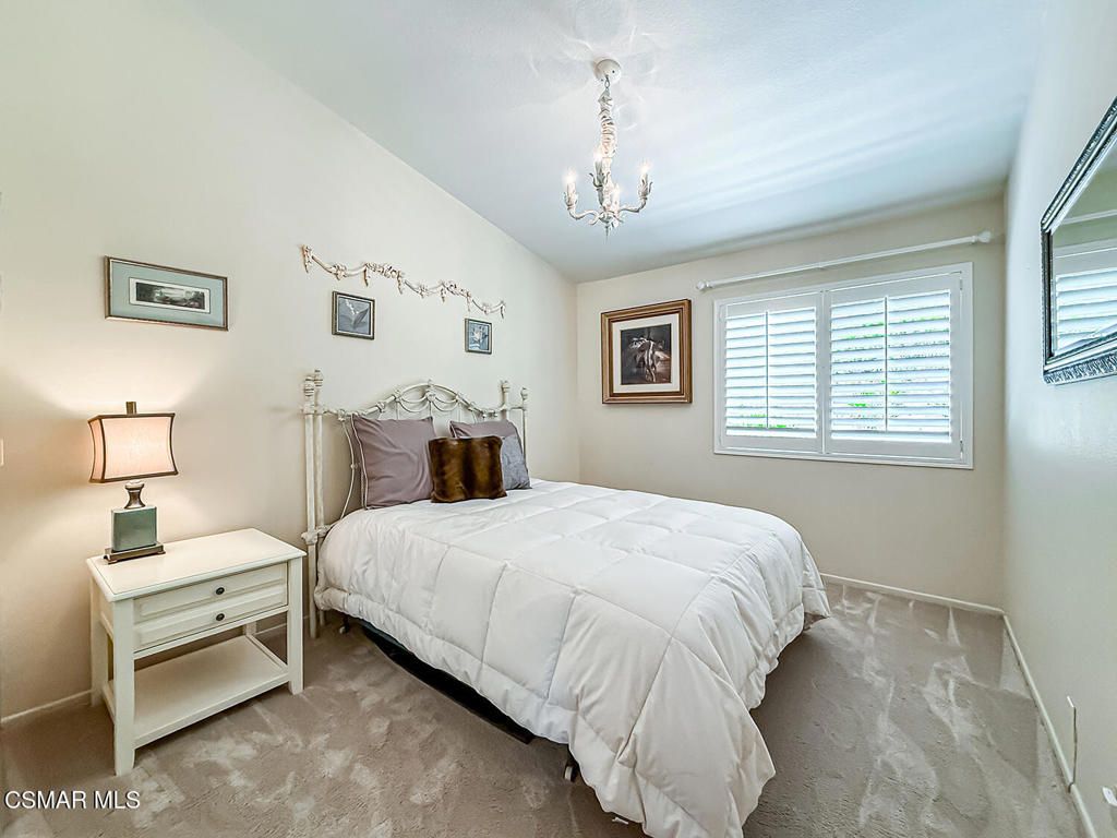 Image 12 of property listing at 2805 Queens Way, Thousand Oaks, CA 91362