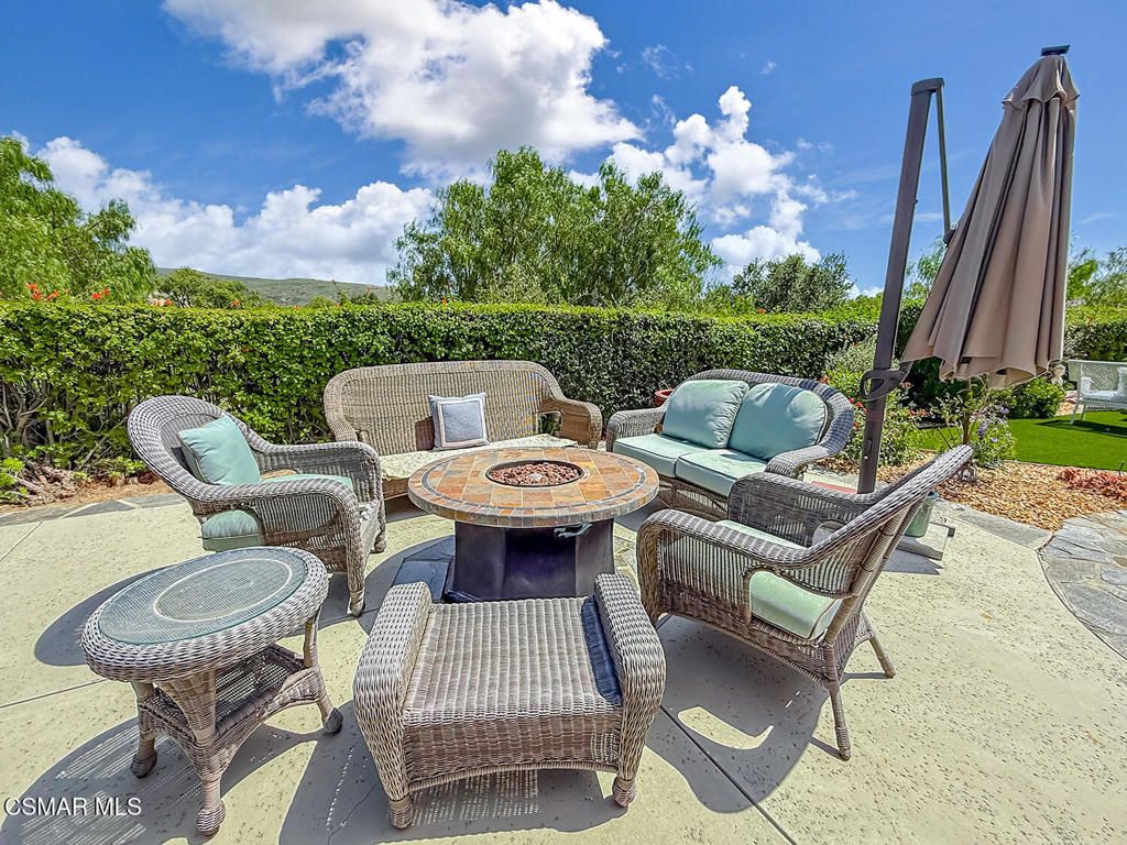 Image 21 of property listing at 2805 Queens Way, Thousand Oaks, CA 91362