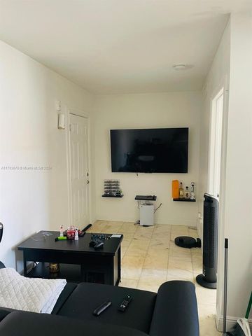 1526 Pennsylvania Ave 14, Miami Beach, FL 33139