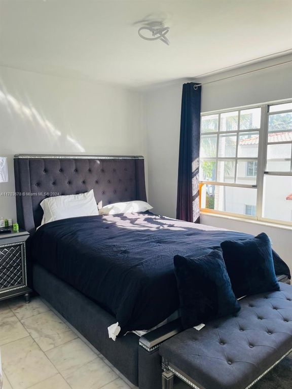 1526 Pennsylvania Ave 14, Miami Beach, FL 33139