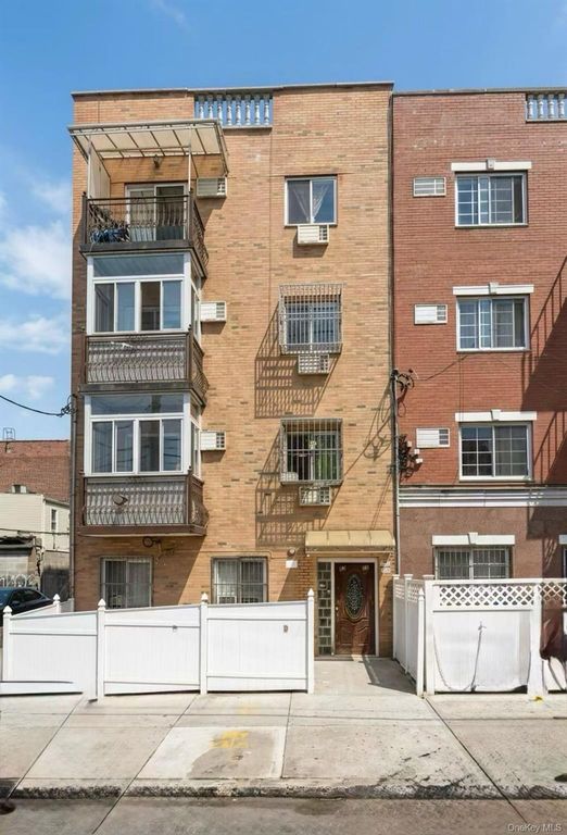 37-13 107th Street 4A, Corona, NY 11368