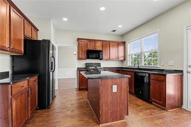 3641 Ramsey Close SW, Atlanta, GA 30331