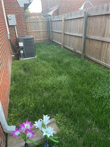 76 Glascow WAY, Hampton, VA 23669