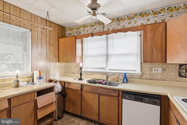 550 S 60TH ST, Harrisburg, PA 17111