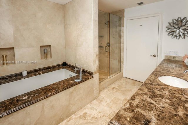 1108 Washington St, Hollywood, FL 33019