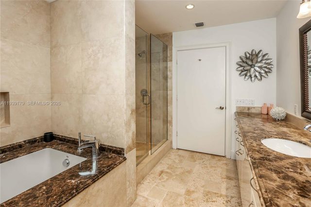 1108 Washington St, Hollywood, FL 33019