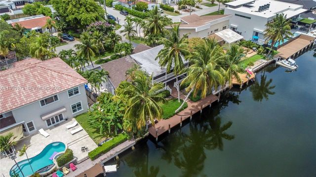 1108 Washington St, Hollywood, FL 33019