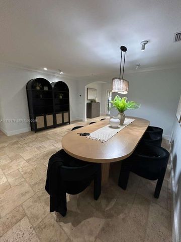 1108 Washington St, Hollywood, FL 33019