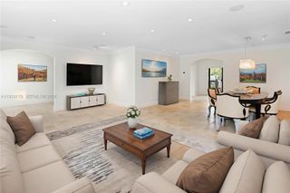 1108 Washington St, Hollywood, FL 33019