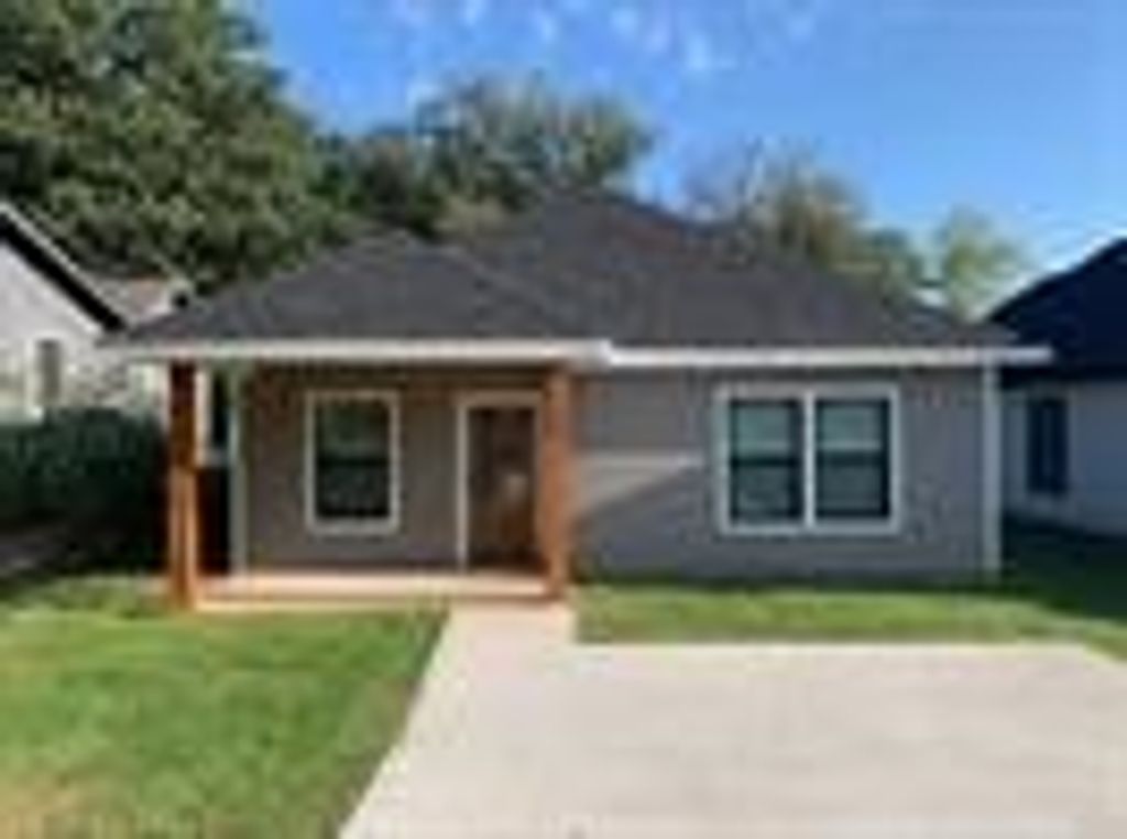 727 E Gandy Street, Denison, TX 75021