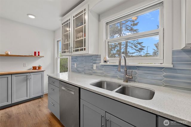 2601 17th Street, Anacortes, WA 98221