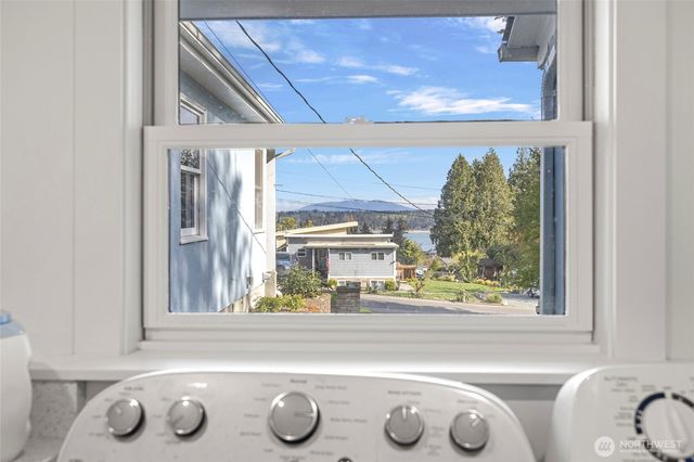 2601 17th Street, Anacortes, WA 98221