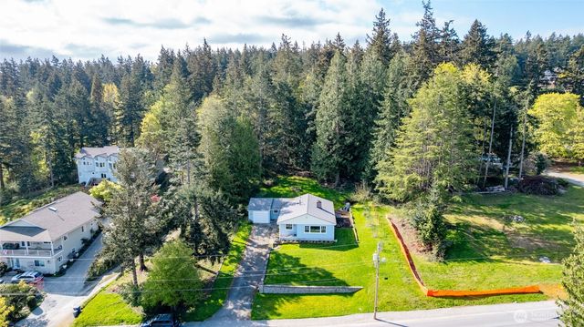 2601 17th Street, Anacortes, WA 98221