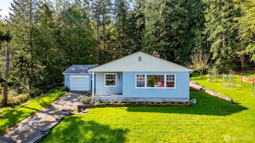 2601 17th Street, Anacortes, WA 98221