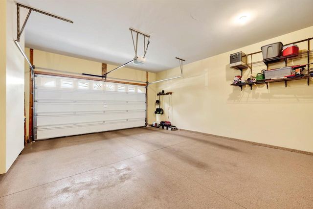 617 Nightingale Lane, Cottage Grove, WI 53527