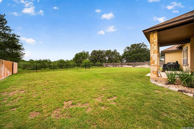 1705 CROOKED CREEK DR, Pleasanton, TX 78064