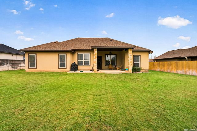 1705 CROOKED CREEK DR, Pleasanton, TX 78064