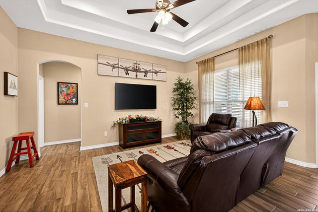 1705 CROOKED CREEK DR, Pleasanton, TX 78064