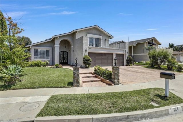 124 S Calle Da Gama, Anaheim Hills, CA 92807