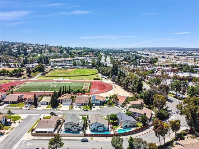 124 S Calle Da Gama, Anaheim Hills, CA 92807