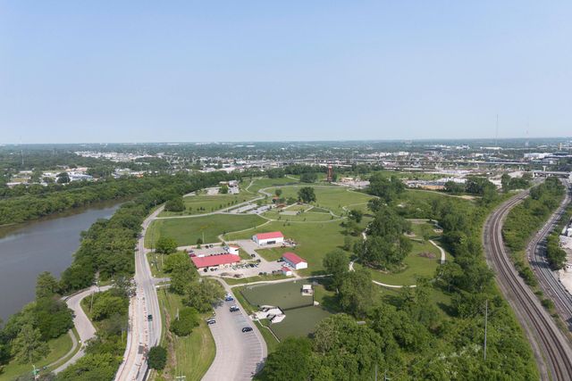 37 W Whittier Street, Columbus, OH 43206