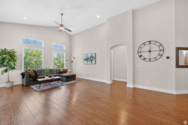 3802 W AUTUMN RAIN RD, South Jordan, UT 84009