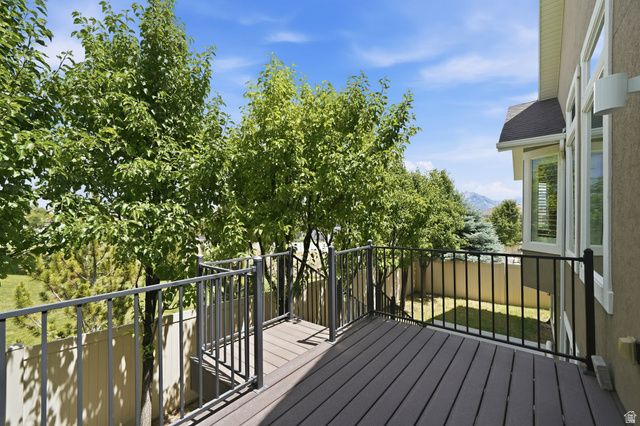 3802 W AUTUMN RAIN RD, South Jordan, UT 84009