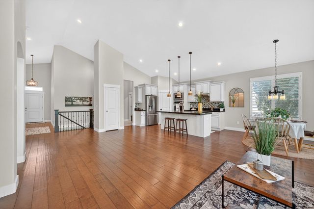 3802 W AUTUMN RAIN RD, South Jordan, UT 84009