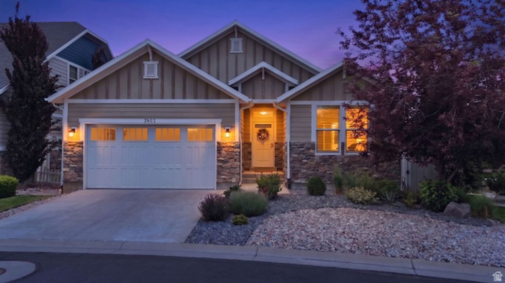 3802 W AUTUMN RAIN RD, South Jordan, UT 84009