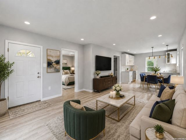 4838 MELVIN DR, San Antonio, TX 78220