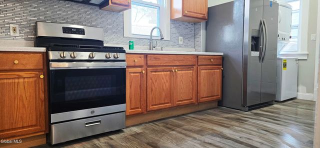 23 Albion Avenue, Albany, NY 12209