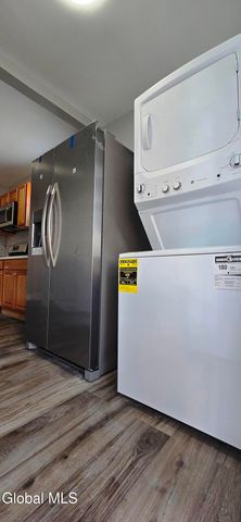 23 Albion Avenue, Albany, NY 12209