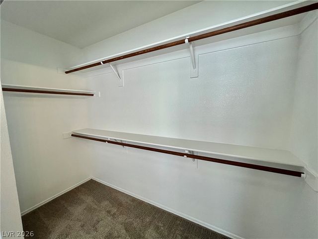 9924 Clover Field Court, Las Vegas, NV 89183
