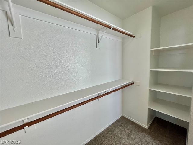 9924 Clover Field Court, Las Vegas, NV 89183