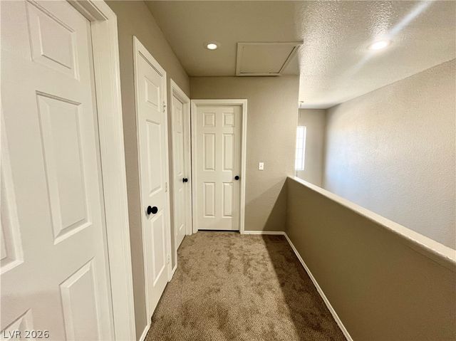 9924 Clover Field Court, Las Vegas, NV 89183