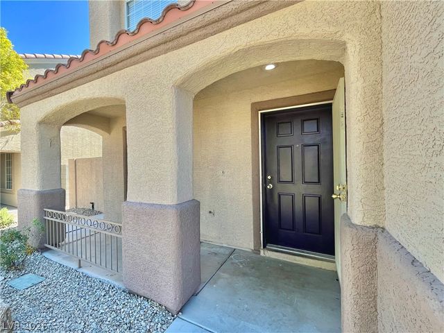 9924 Clover Field Court, Las Vegas, NV 89183