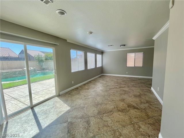 9924 Clover Field Court, Las Vegas, NV 89183