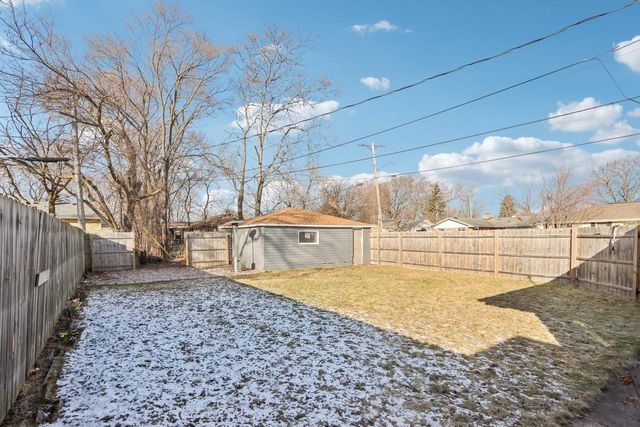 5103 Kinzie AVENUE, Racine, WI 53406