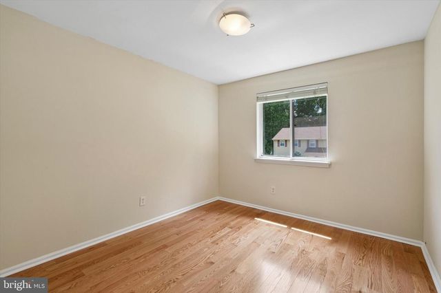 156 EATON DR, Wayne, PA 19087