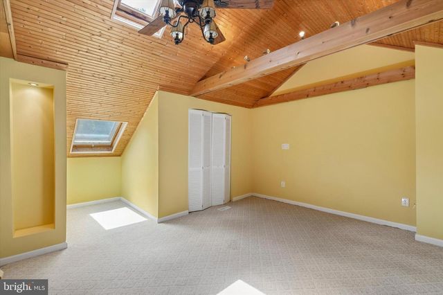 156 EATON DR, Wayne, PA 19087