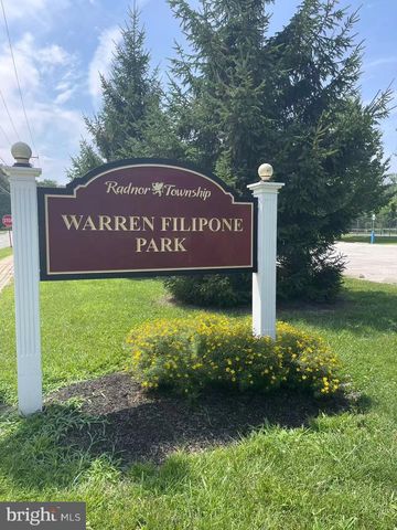 156 EATON DR, Wayne, PA 19087
