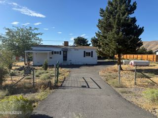 3875 Granite Way, Topaz Ranch Estates, NV 89444