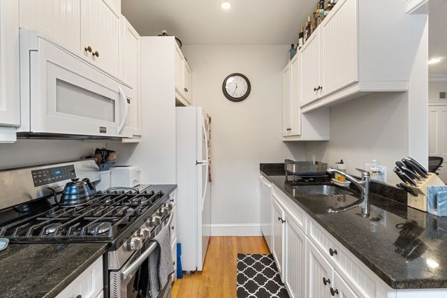 26 Upton St 2, Boston, MA 02118