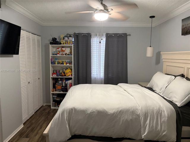 109 Gardens Dr 104, Pompano Beach, FL 33069