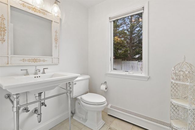 24 Jennings Road, White Plains, NY 10605
