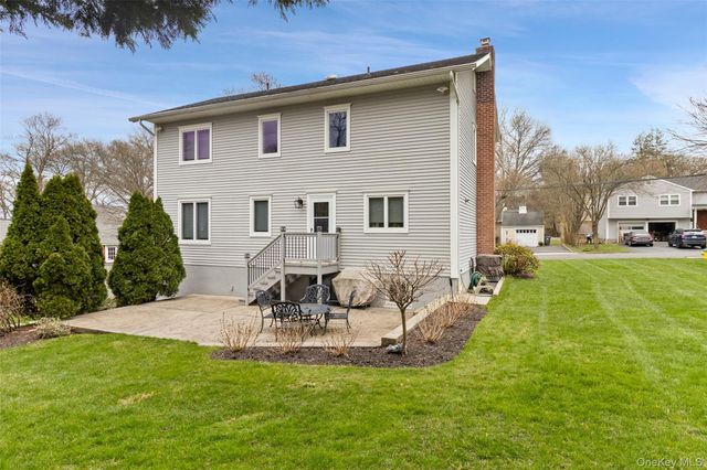24 Jennings Road, White Plains, NY 10605
