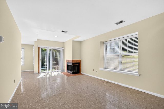 45-G CHICOPEE DR, Princeton, NJ 08540